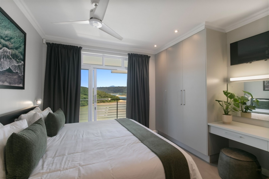 4 Bedroom Property for Sale in Kingfisher Creek Western Cape